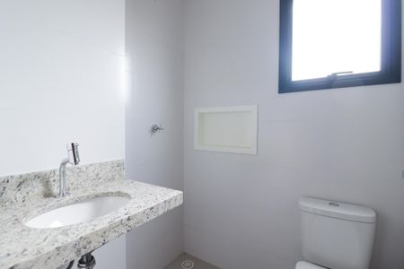 Apartamento à venda com 33m², 2 quartos e sem vaga Apartamento à venda com 33m², 2 quartos e sem vagaBanheiro