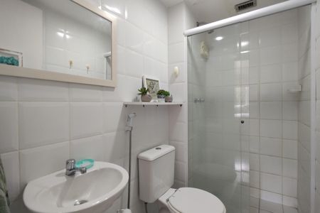Apartamento à venda com 52m², 2 quartos e 1 vagaBanheiro Social