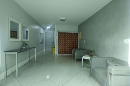 Apartamento à venda com 52m², 2 quartos e 1 vagaHall de entrada