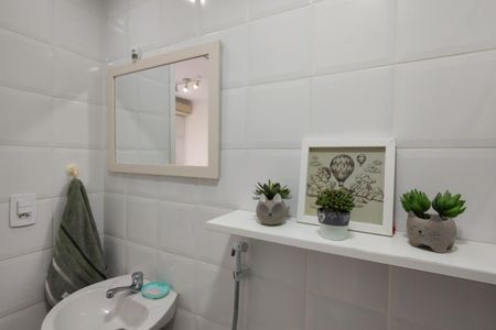 Apartamento à venda com 52m², 2 quartos e 1 vagaBanheiro Social