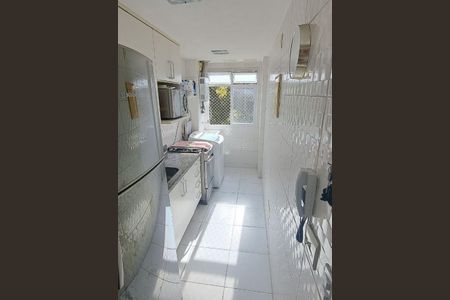 Apartamento à venda com 52m², 2 quartos e 1 vagaCozinha - Armários