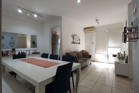 Sala de apartamento à venda com 2 quartos, 52m² em Pechincha, Rio de Janeiro