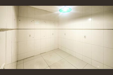 Cozinha de casa para alugar com 1 quarto, 40m² em Jardim Malia Ii, São Paulo