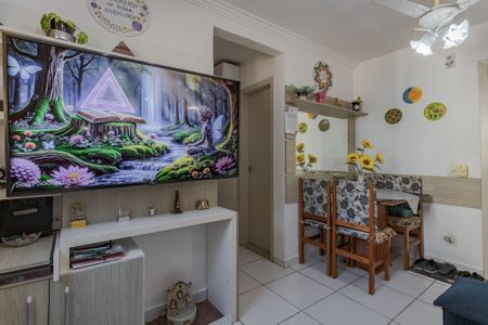 Sala de apartamento à venda com 2 quartos, 48m² em São Sebastião, Porto Alegre