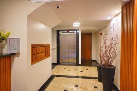 Apartamento para alugar com 131m², 3 quartos e 2 vagasHall de entrada