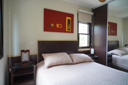 Apartamento para alugar com 131m², 3 quartos e 2 vagasQuarto suíte 