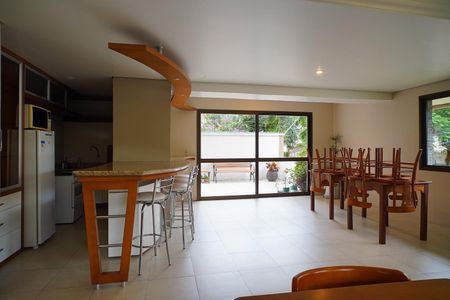 Apartamento para alugar com 131m², 3 quartos e 2 vagasÁrea comum - Salão de festas