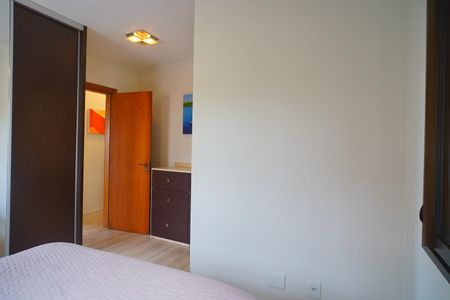 Apartamento para alugar com 131m², 3 quartos e 2 vagasQuarto suíte 