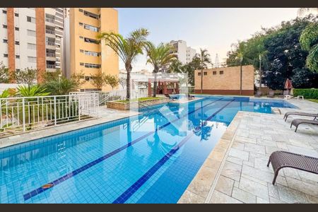 Apartamento à venda com 100m², 1 quarto e 1 vagaPiscina