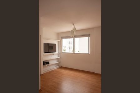 Sala de apartamento para alugar com 2 quartos, 60m² em Parque Imperial, São Paulo