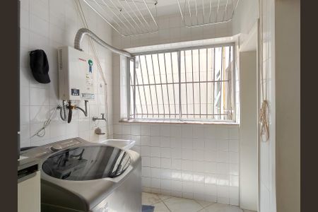 Apartamento à venda com 124m², 4 quartos e 1 vagaÁrea de Serviço