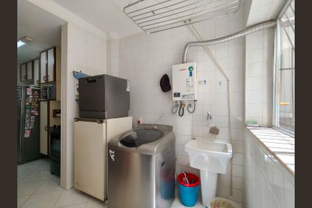 Apartamento à venda com 124m², 4 quartos e 1 vagaÁrea de Serviço