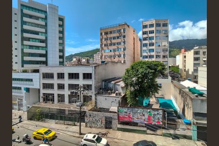 Apartamento à venda com 124m², 4 quartos e 1 vagaVista do Quarto 2