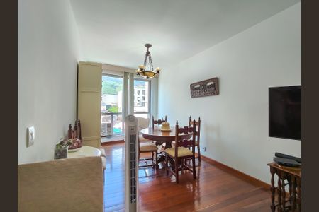 Apartamento à venda com 124m², 4 quartos e 1 vagaSala