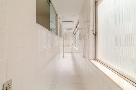 Apartamento à venda com 153m², 3 quartos e 1 vagaÁrea de Serviço