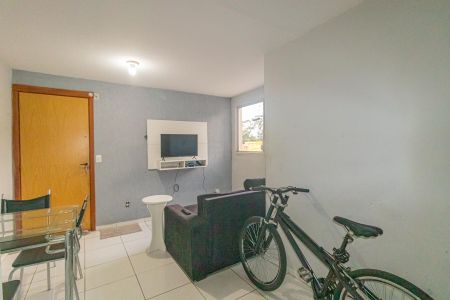 Sala de apartamento para alugar com 2 quartos, 40m² em Olaria, Canoas