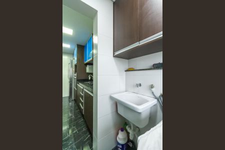 Apartamento à venda com 55m², 2 quartos e 1 vaga Apartamento à venda com 55m², 2 quartos e 1 vagaÁrea de Serviço