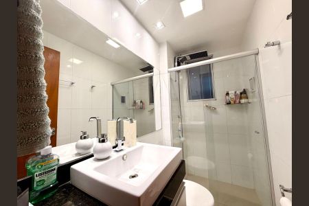Apartamento à venda com 2 quartos, 80m² em Salgado Filho, Belo Horizonte