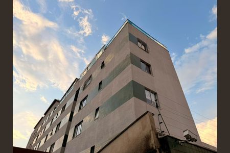 Apartamento à venda com 80m², 3 quartos e 2 vagasFachada