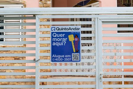 Casa para alugar com 185m², 3 quartos e 1 vagaPlaca Instalada em 12/03/2026 com o código 1PRJ740-660