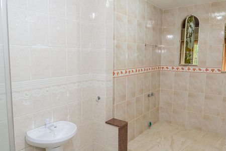 Casa para alugar com 185m², 3 quartos e 1 vagaBanheiro da Suíte