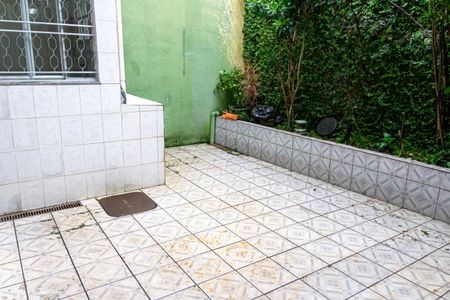 Casa para alugar com 185m², 3 quartos e 1 vagaQuintal