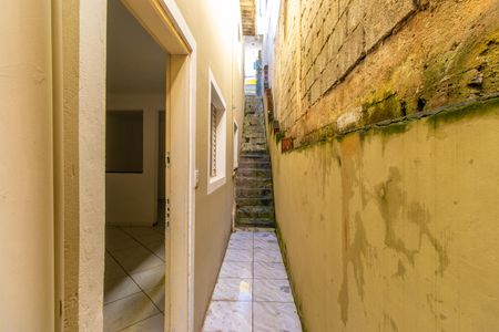 Casa para alugar com 70m², 2 quartos e sem vagaCorredor 