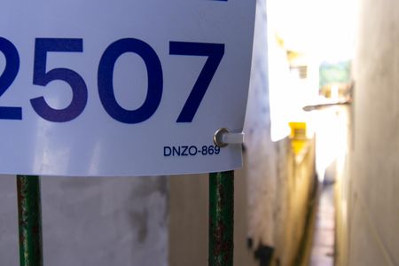 Casa para alugar com 70m², 2 quartos e sem vagaPlaquinha Cod. DNZO-869