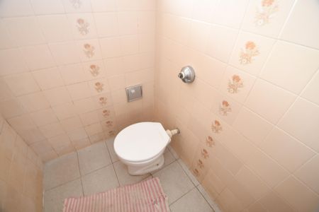 Banheiro de casa para alugar com 1 quarto, 55m² em Jardim Bela Vista, Campinas