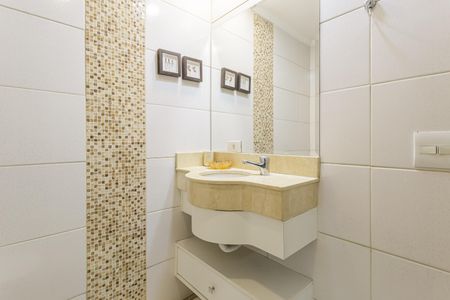 Apartamento para alugar com 56m², 1 quarto e 1 vaga Apartamento para alugar com 56m², 1 quarto e 1 vagaBanheiro