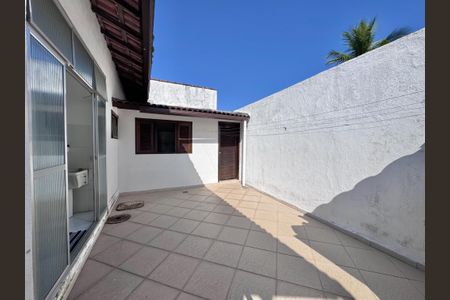 Casa à venda com 400m², 1 quarto e sem vaga Casa à venda com 400m², 1 quarto e sem vagaÁrea comum
