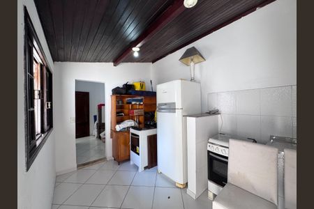 Casa à venda com 400m², 1 quarto e sem vaga Casa à venda com 400m², 1 quarto e sem vagaEdícula