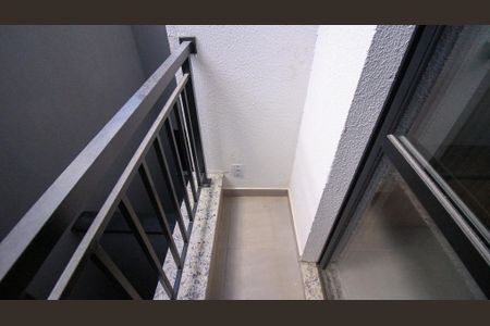 Apartamento para alugar com 25m², 1 quarto e sem vagaVaranda