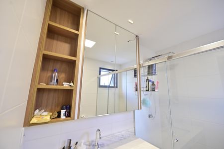 Apartamento para alugar com 146m², 2 quartos e 1 vaga