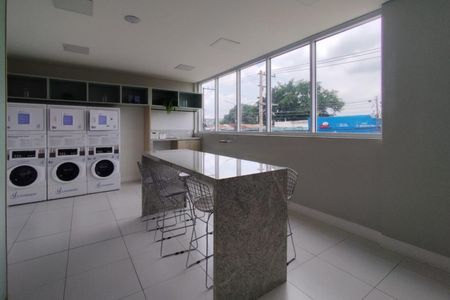 Apartamento à venda com 37m², 2 quartos e sem vaga Apartamento à venda com 37m², 2 quartos e sem vagaArea Comum