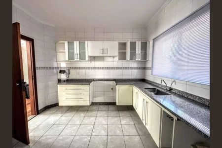 Apartamento à venda com 130m², 3 quartos e 4 vagasCozinha