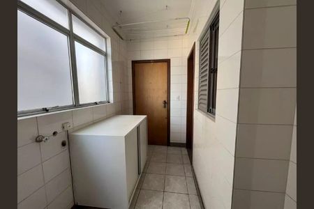 Apartamento à venda com 130m², 3 quartos e 4 vagasÁrea de Serviço