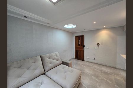 Apartamento para alugar com 80m², 2 quartos e 1 vagaSala 