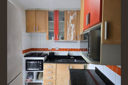 Apartamento para alugar com 80m², 2 quartos e 1 vagaCozinha 