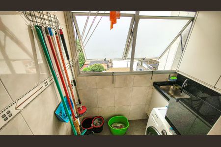 Apartamento à venda com 74m², 2 quartos e 1 vaga Apartamento à venda com 74m², 2 quartos e 1 vagaCozinha e Área de Serviço