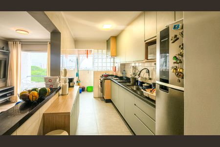 Apartamento à venda com 74m², 2 quartos e 1 vaga Apartamento à venda com 74m², 2 quartos e 1 vagaCozinha e Área de Serviço