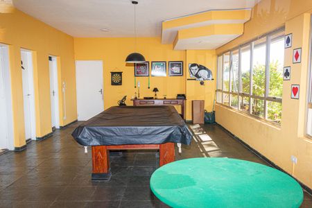 Apartamento à venda com 74m², 2 quartos e 1 vaga