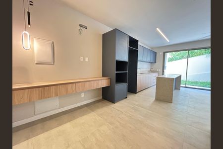 Sala de kitnet/studio para alugar com 1 quarto, 50m² em João Paulo, Florianópolis