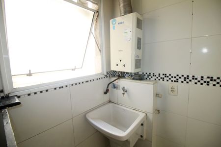 Apartamento para alugar com 69m², 3 quartos e 1 vagaÁrea de Serviço