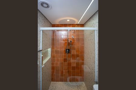 Apartamento à venda com 130m², 2 quartos e 3 vagasBanheiro da Suíte 2