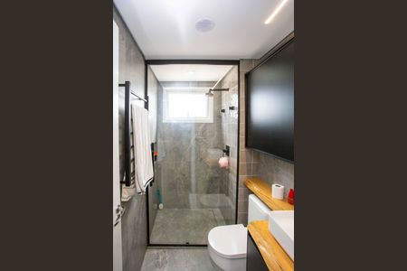 Apartamento à venda com 130m², 2 quartos e 3 vagasBanheiro 2 da Suite 1