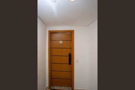 Apartamento à venda com 130m², 2 quartos e 3 vagasHall social