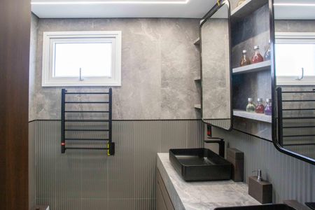 Apartamento à venda com 130m², 2 quartos e 3 vagasBanheiro 1 da Suite 1