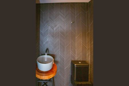 Apartamento à venda com 130m², 2 quartos e 3 vagasLavabo