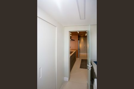 Apartamento à venda com 130m², 2 quartos e 3 vagasÁrea de Serviço